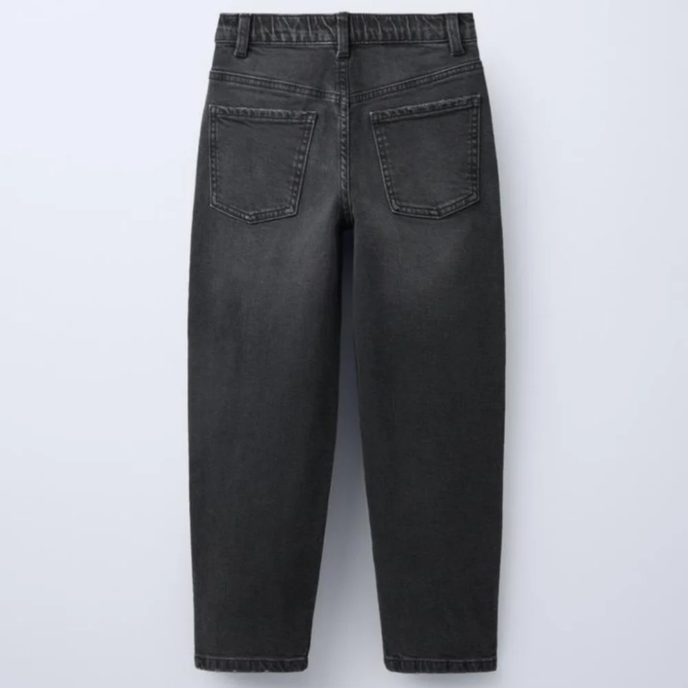 Zara Girls Black Mom Fit Distressed Elastic Waist Jeans Size 9